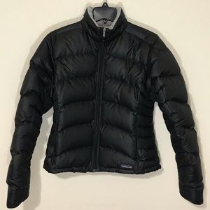 Patagonia Women’s Goose Down Puff Jacket Medium